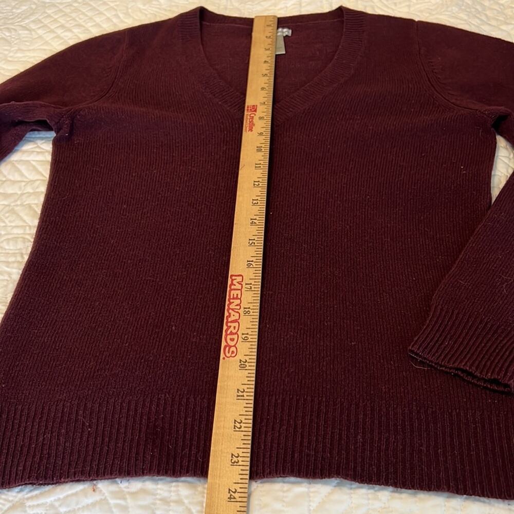 GAP lambswool maroon v-neck long sleeve sweater large - Picture 3 of 6